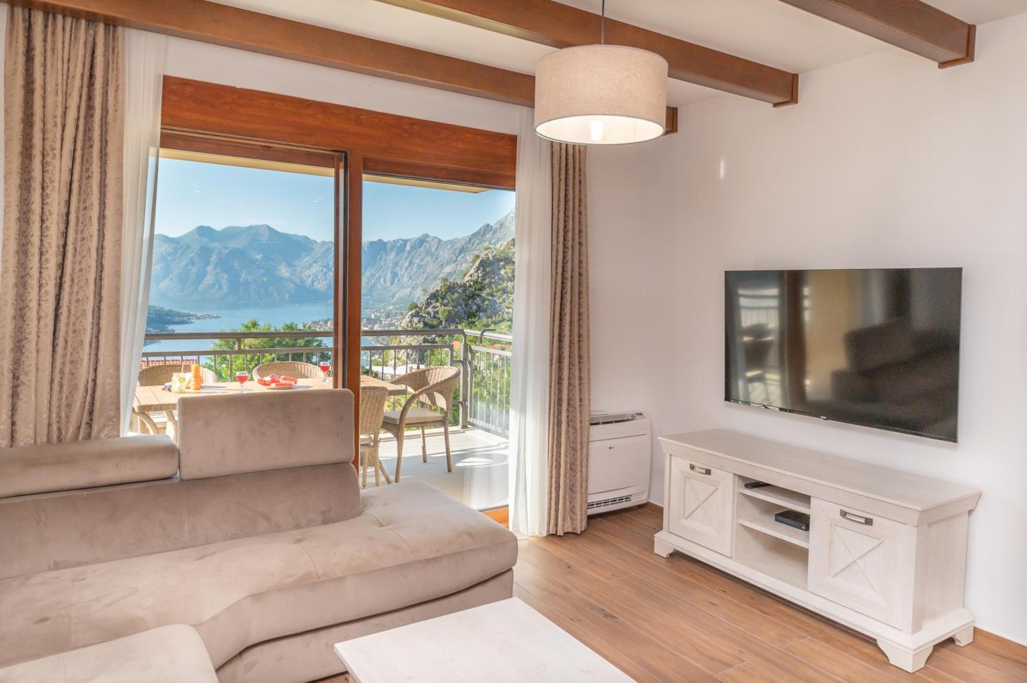 Red Hill Apartment Kotor Exterior foto