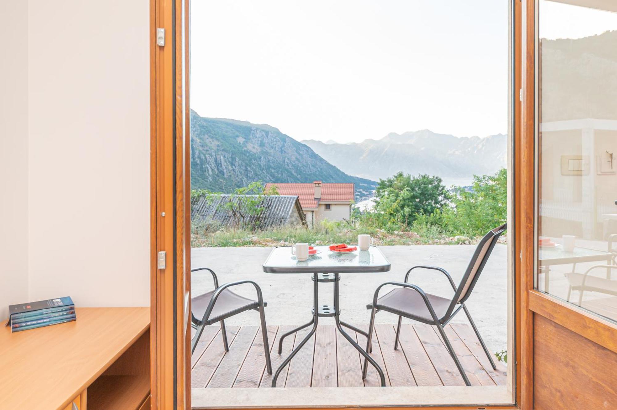 Red Hill Apartment Kotor Exterior foto